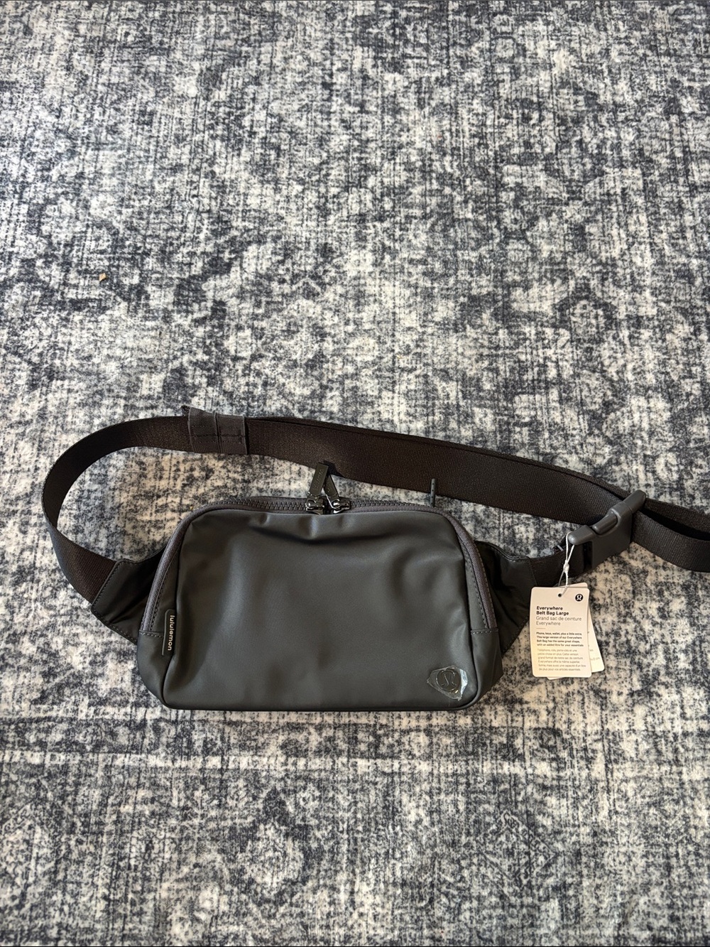 NEW Lululemon Large Everywhere Belt Bag 2L - transverse grey